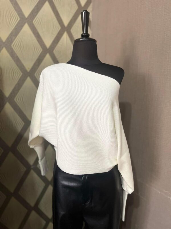 Blusa One Shoulder - Image 8